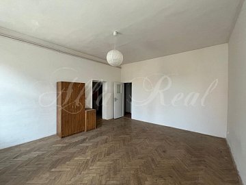 Pronájem bytu 2+1, Brno, ul. Štefánikova, CP 60 m2. Cihla. V 2/5 NP.