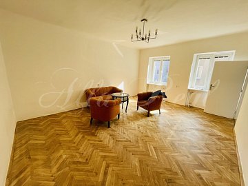 Pronájem bytu 2+1, Brno, ul. Štefánikova, CP 85 m2. Cihla