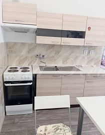 Pronájem bytu 1+kk, Brno - Malomřice, ul. Dolnopolní. CP 36m2, cihla