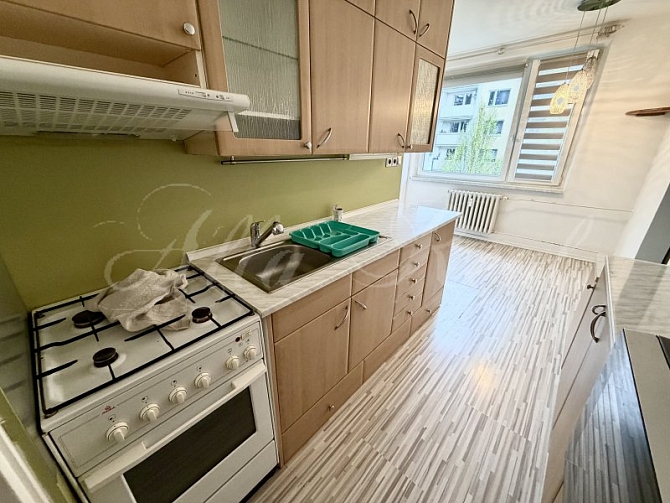 Pronájem bytu 2+1, Brno - Bystrc, ul. Píškova, CP 64m2, balkon.